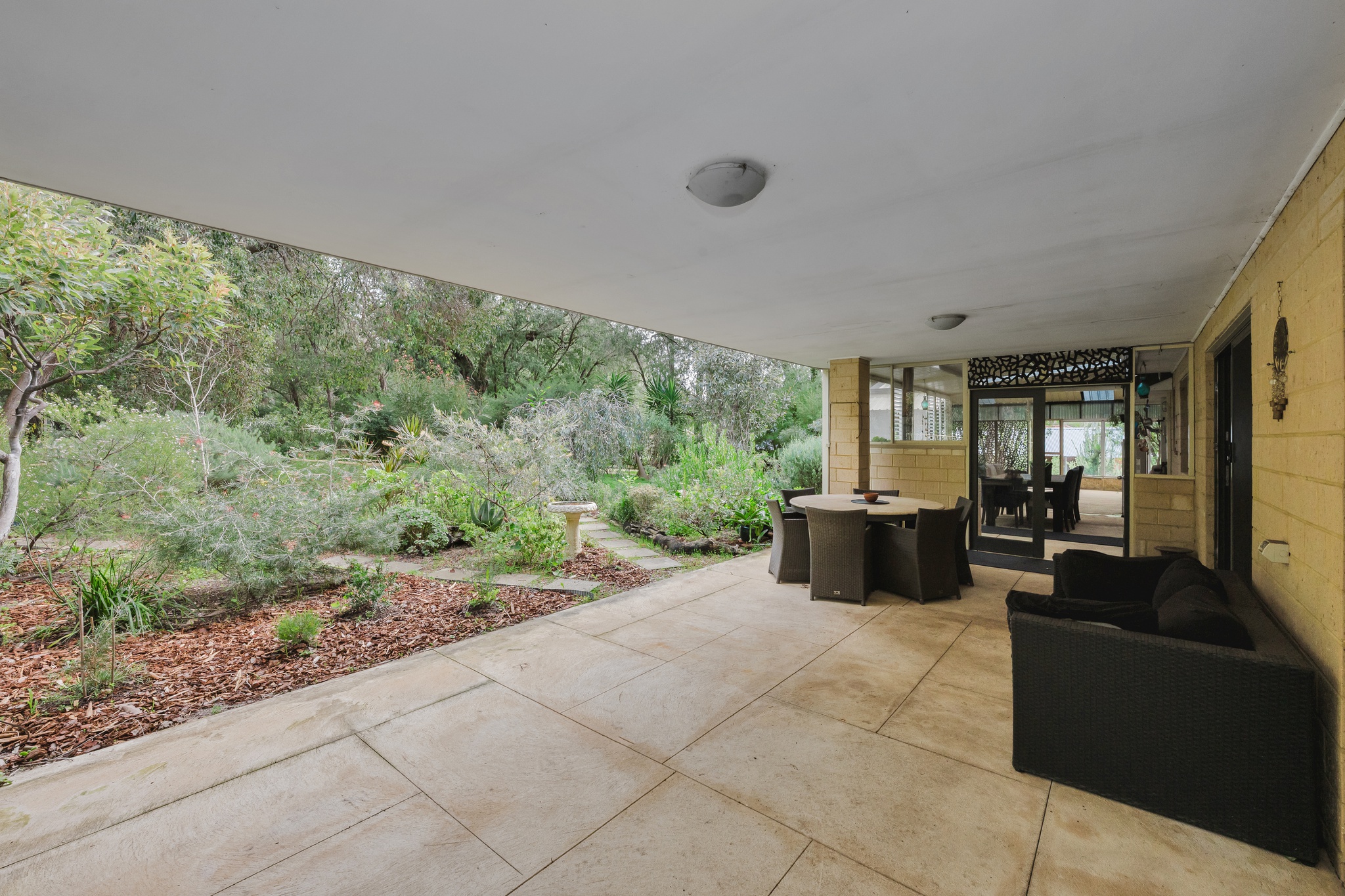 4 Crescent Drive, BOUVARD, WA 6211 AUS