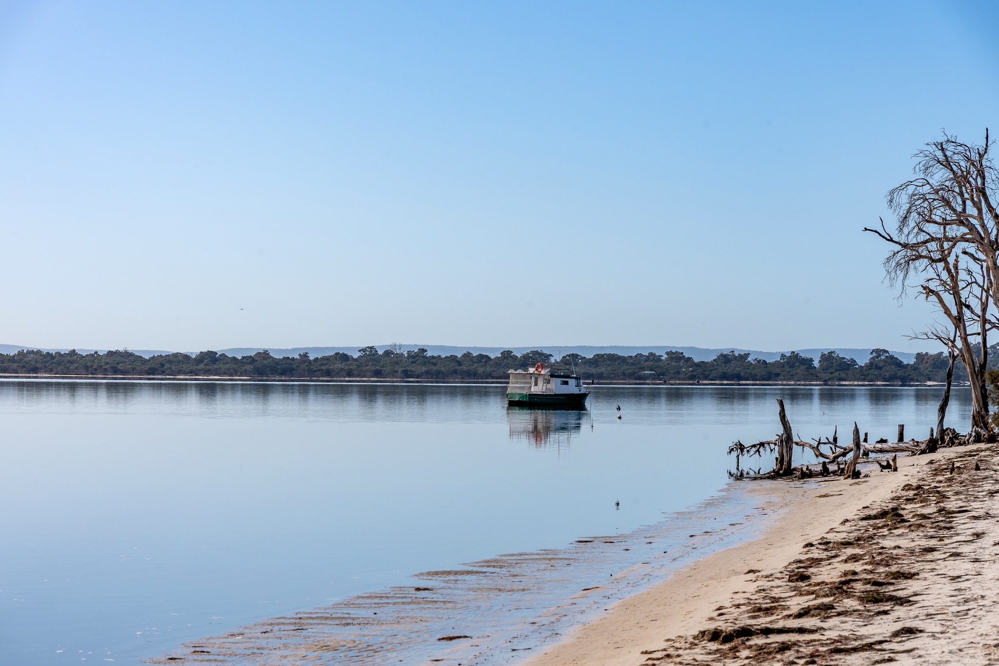 4 Crescent Drive, BOUVARD, WA 6211 AUS