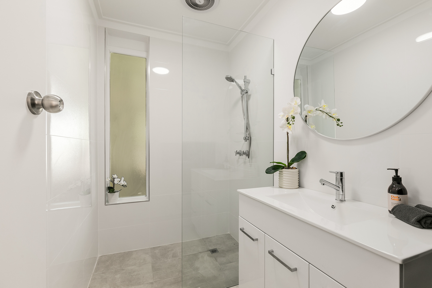 39 Preston Road, PARMELIA, WA 6167 AUS