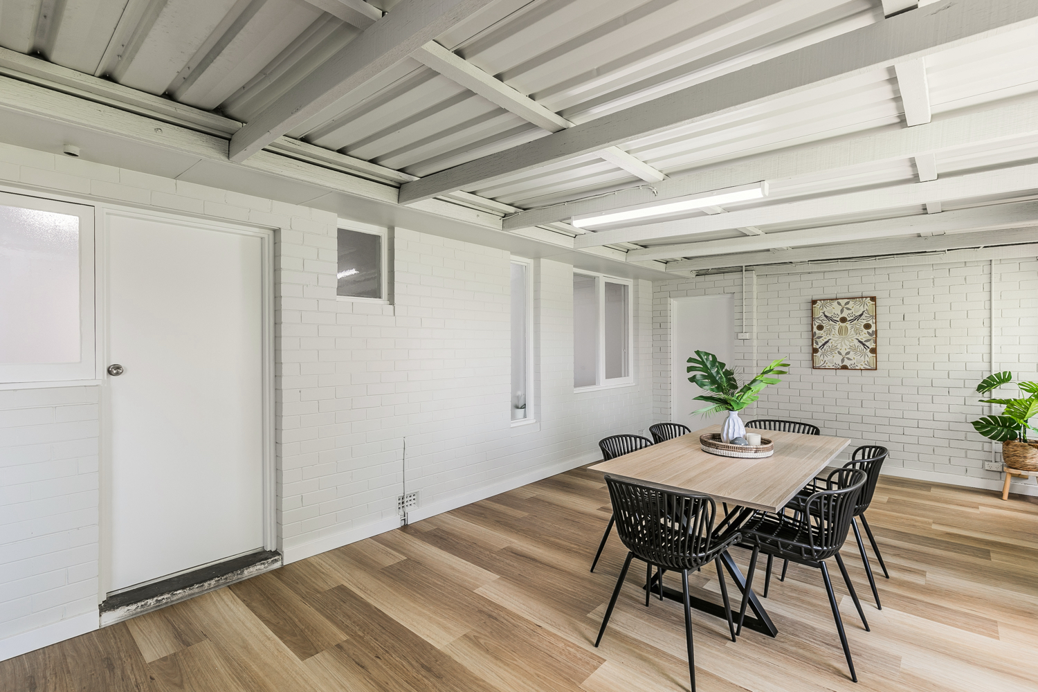 39 Preston Road, PARMELIA, WA 6167 AUS