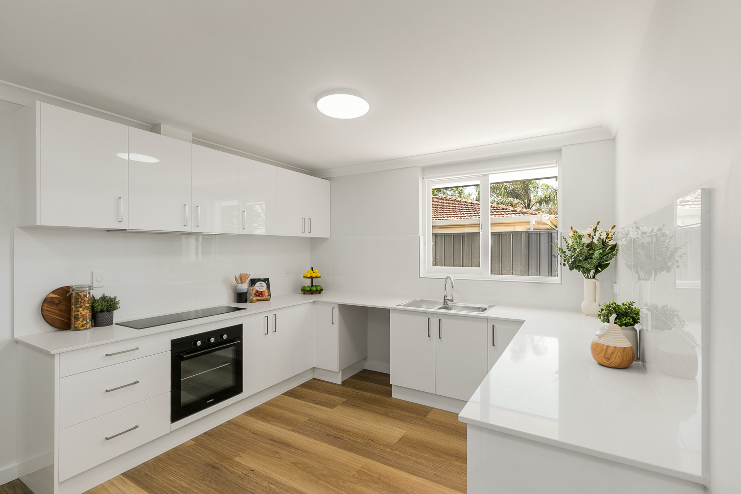 39 Preston Road, PARMELIA, WA 6167 AUS