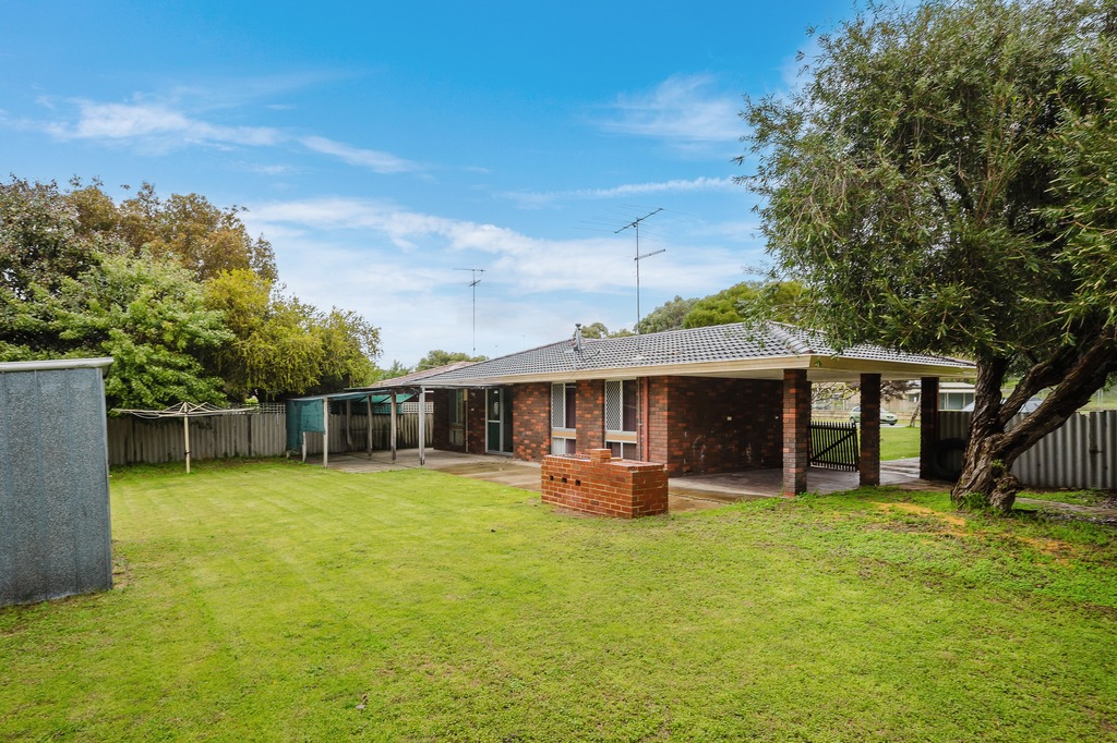 43 Thomson Street, MANDURAH, WA 6210 AUS