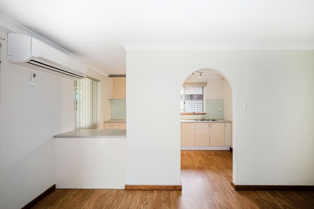 43 Thomson Street, MANDURAH, WA 6210 AUS