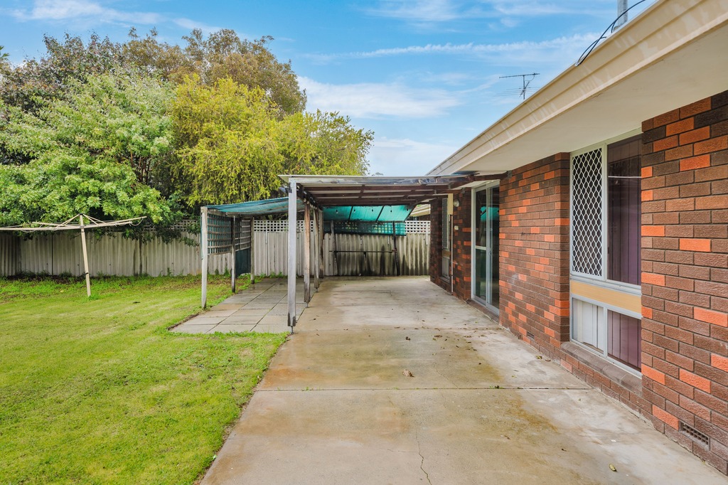 43 Thomson Street, MANDURAH, WA 6210 AUS