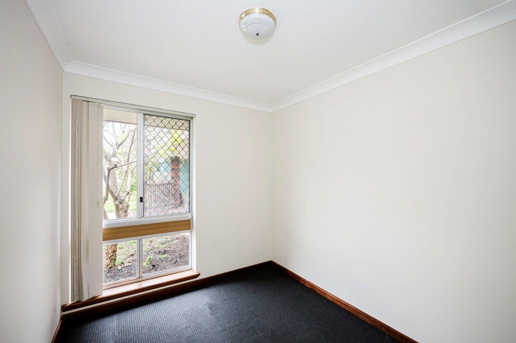 43 Thomson Street, MANDURAH, WA 6210 AUS