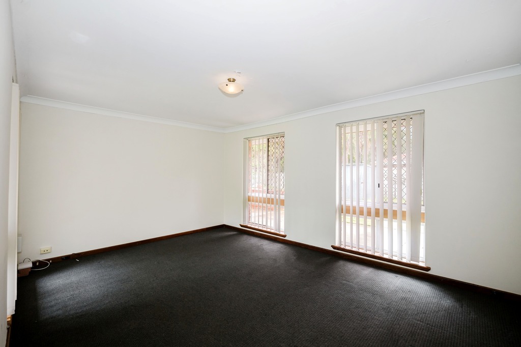 43 Thomson Street, MANDURAH, WA 6210 AUS