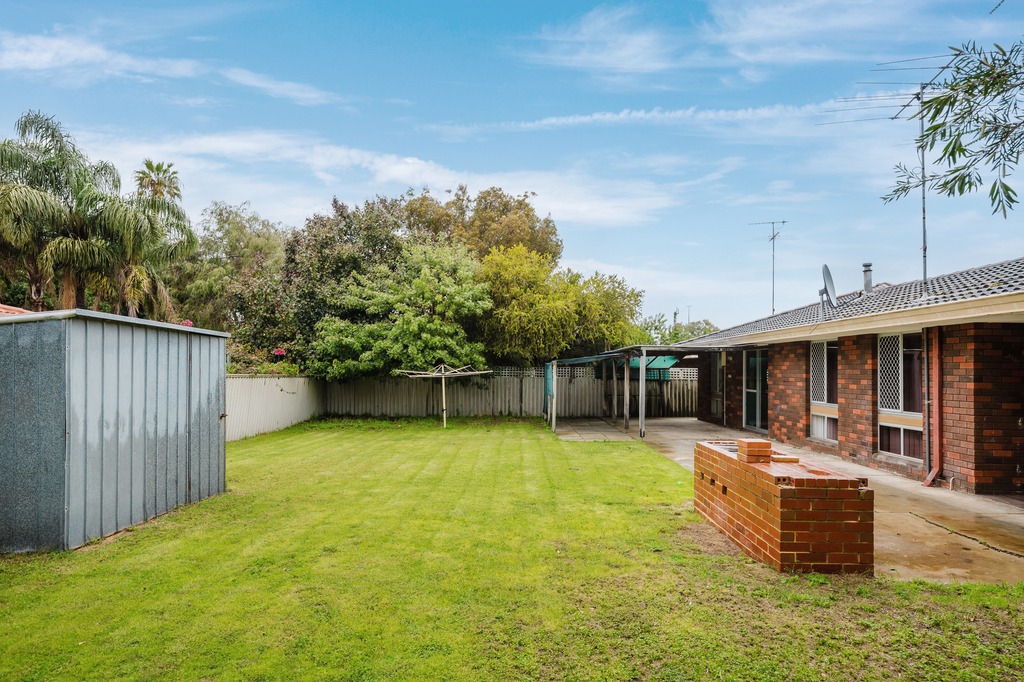 43 Thomson Street, MANDURAH, WA 6210 AUS