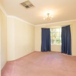 55 Oakwood Crescent, WAIKIKI, WA 6169 AUS