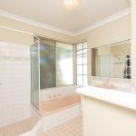 55 Oakwood Crescent, WAIKIKI, WA 6169 AUS