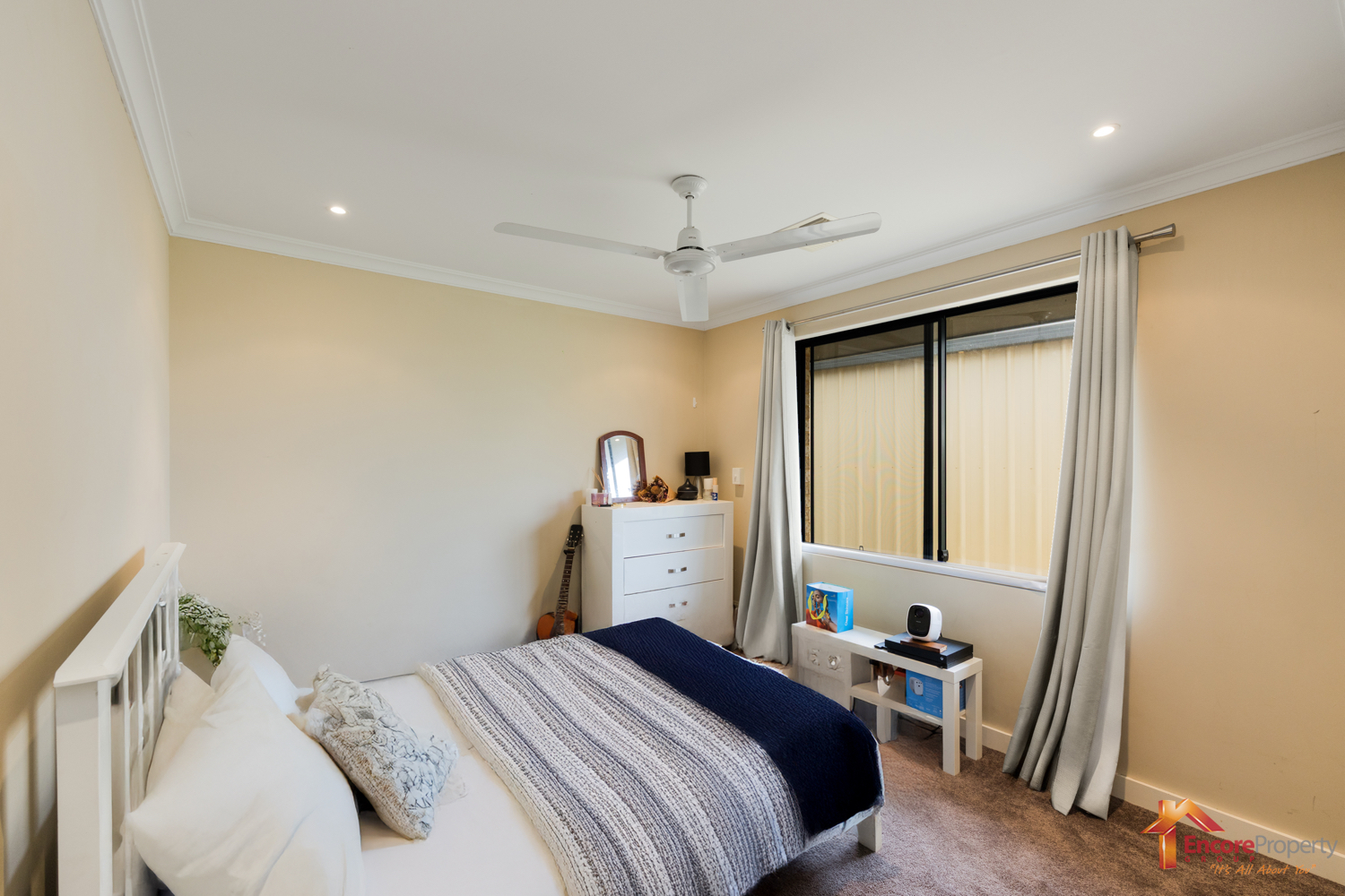 10 Rutherford Square, ORELIA, WA 6167 AUS