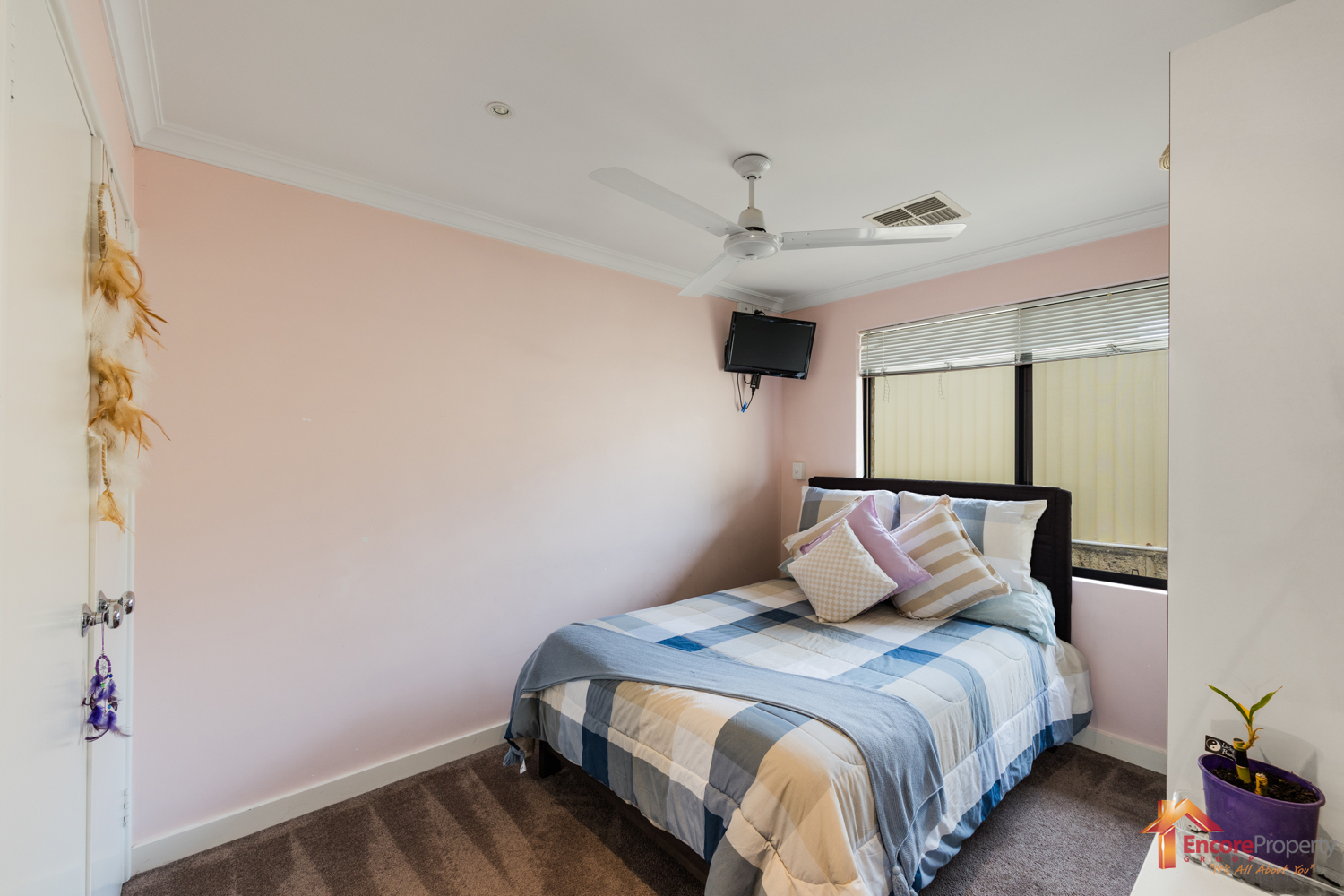10 Rutherford Square, ORELIA, WA 6167 AUS