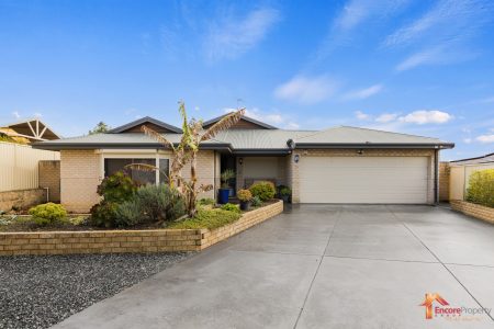 10 Rutherford Square, ORELIA, WA 6167 AUS
