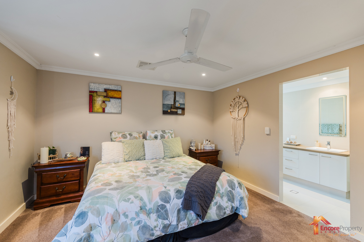 10 Rutherford Square, ORELIA, WA 6167 AUS