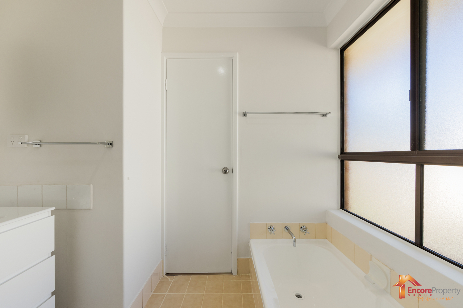 3 Povey Place, PARMELIA, WA 6167 AUS