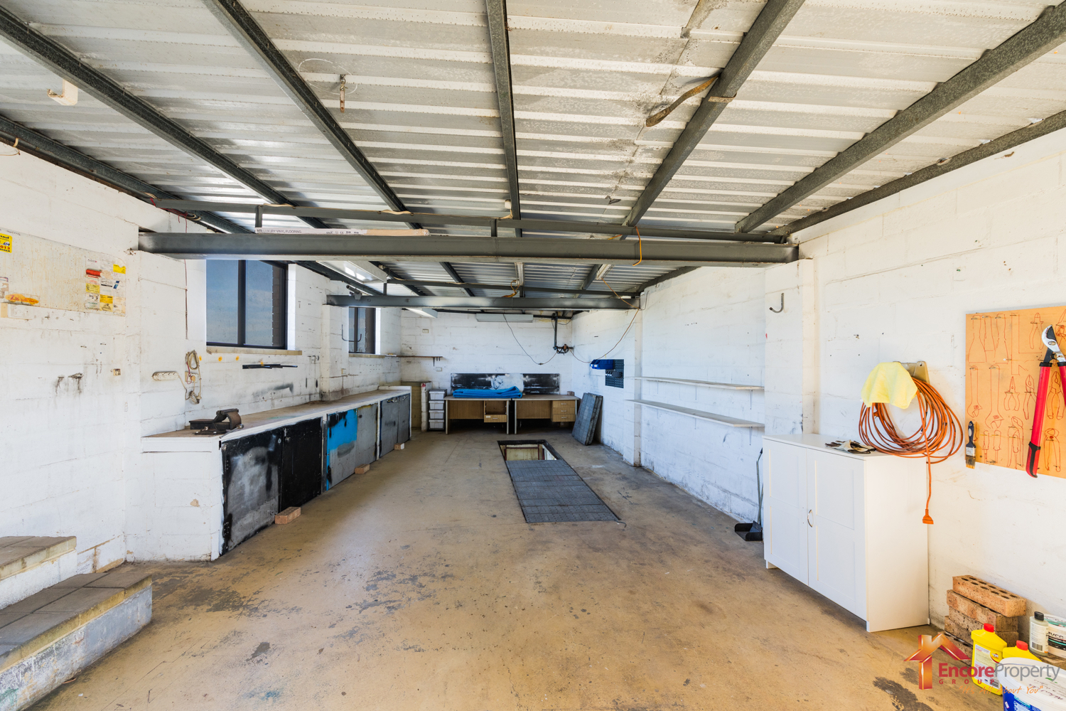 3 Povey Place, PARMELIA, WA 6167 AUS