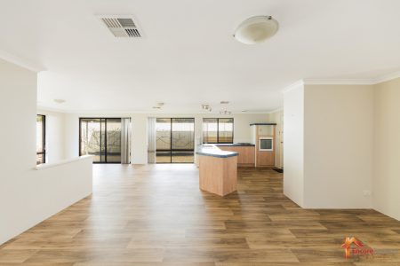 7 Nunney Road, ORELIA, WA 6167 AUS