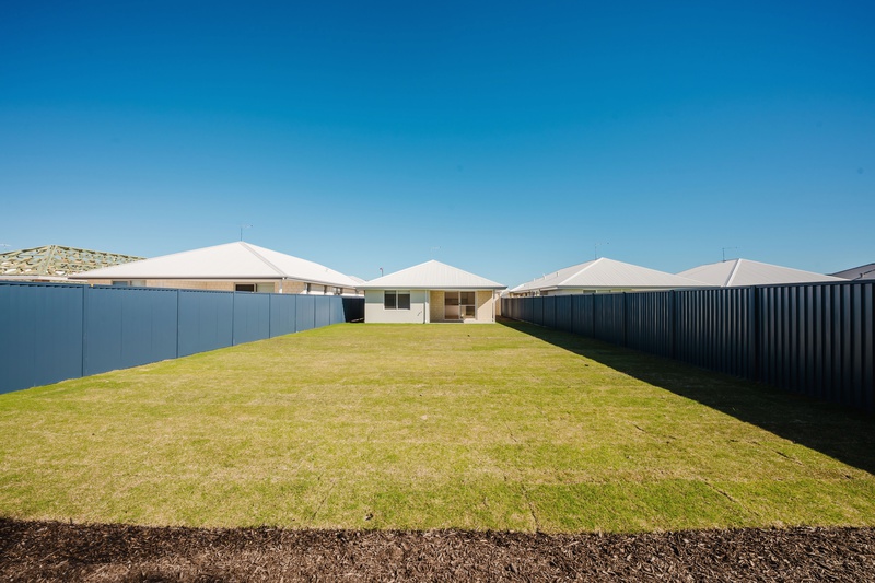 133 Avoca Chase, BALDIVIS, WA 6171 AUS