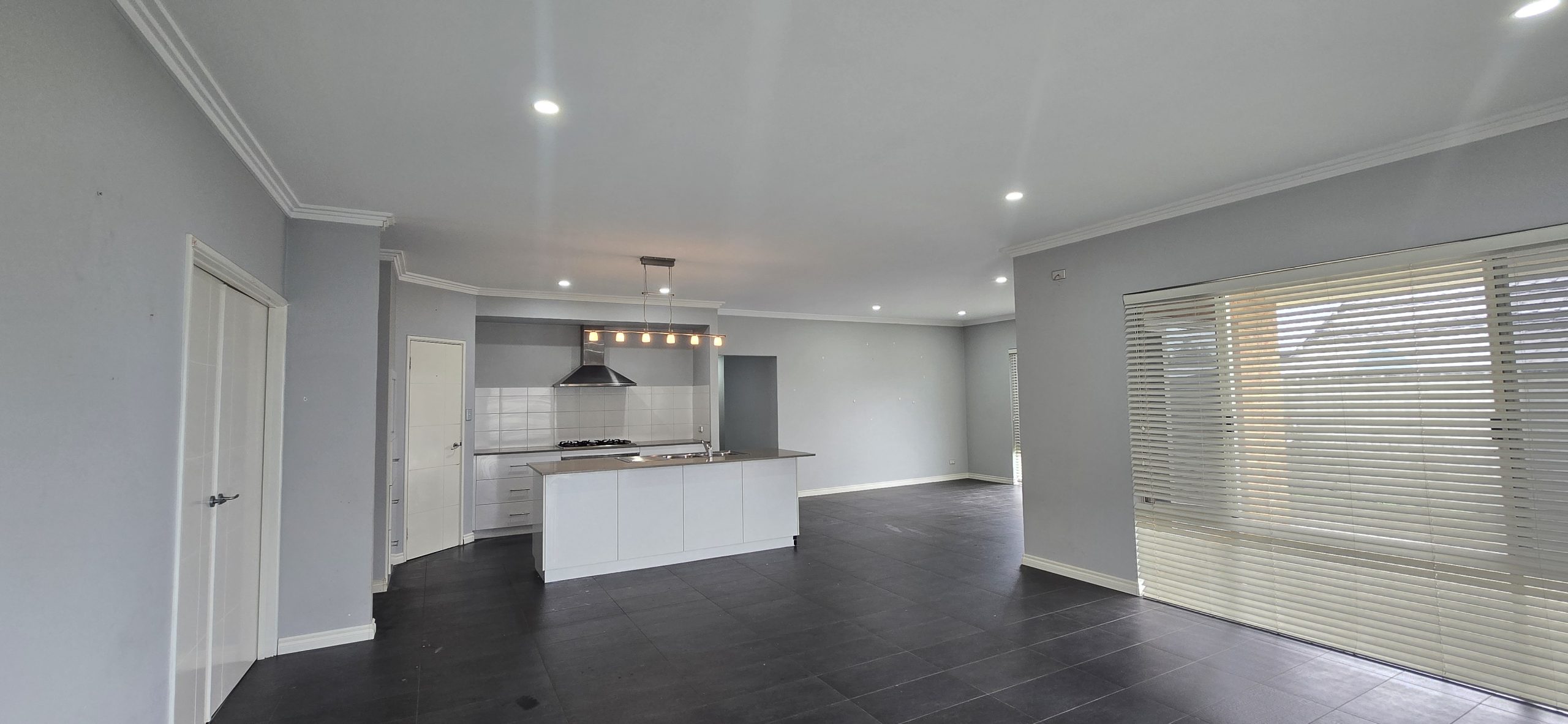 10 Upwey Street, WELLARD, WA 6170 AUS