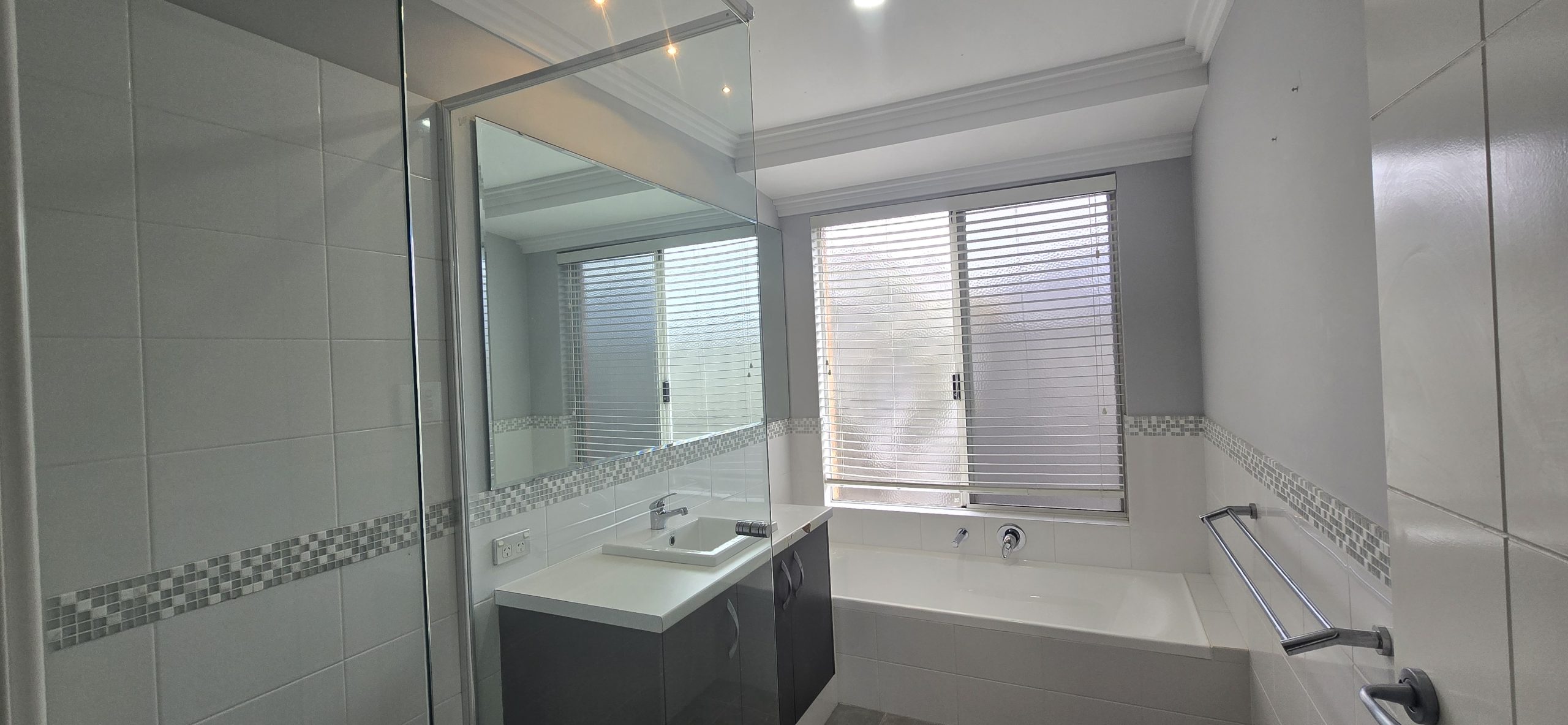 10 Upwey Street, WELLARD, WA 6170 AUS