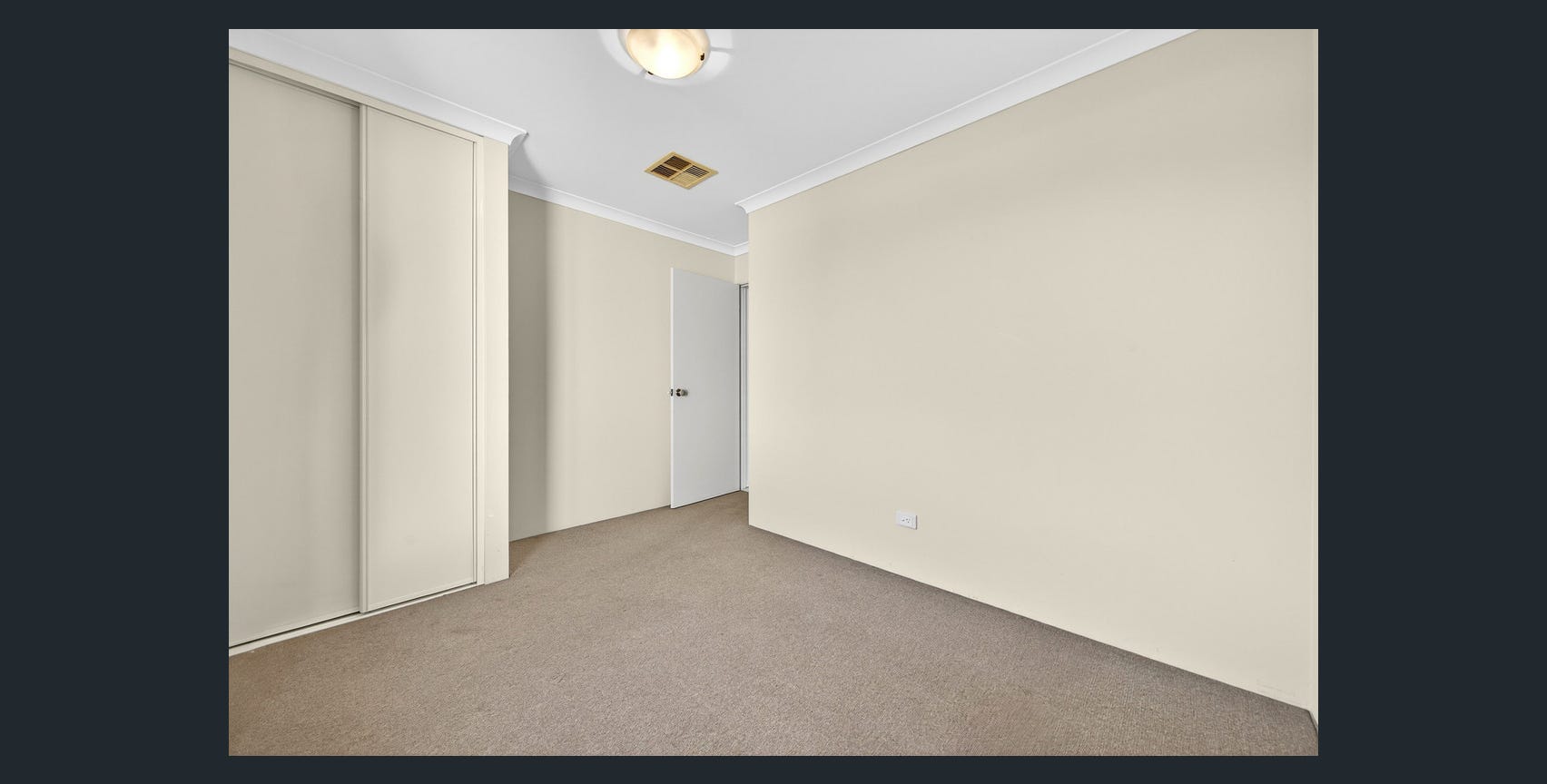 5 Lille Lane, PORT KENNEDY, WA 6172 AUS
