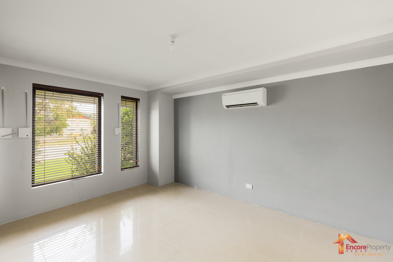 5 Glastonbury Street, LEDA, WA 6170 AUS