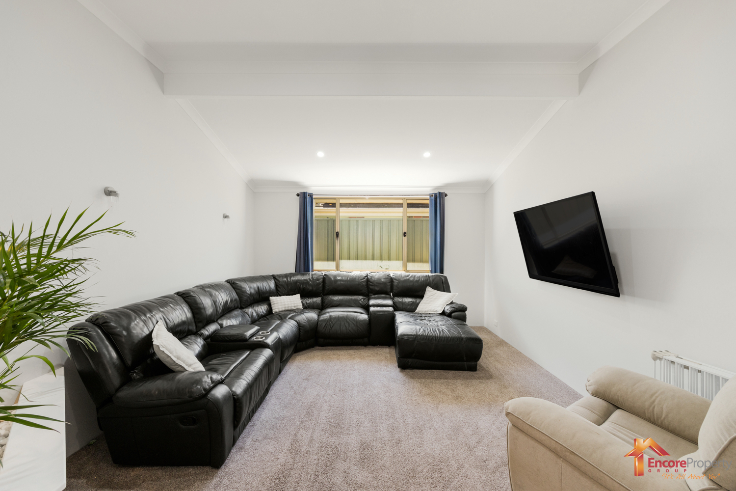 15 Alicante Mews, SECRET HARBOUR, WA 6173 AUS