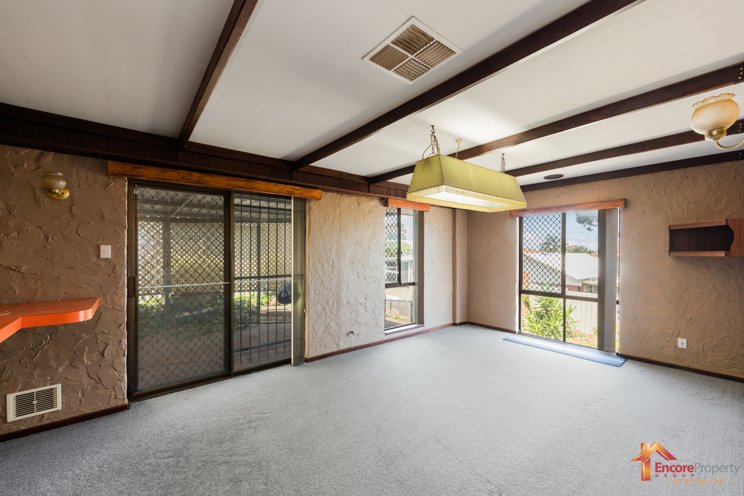 16 Chisham Avenue, PARMELIA, WA 6167 AUS