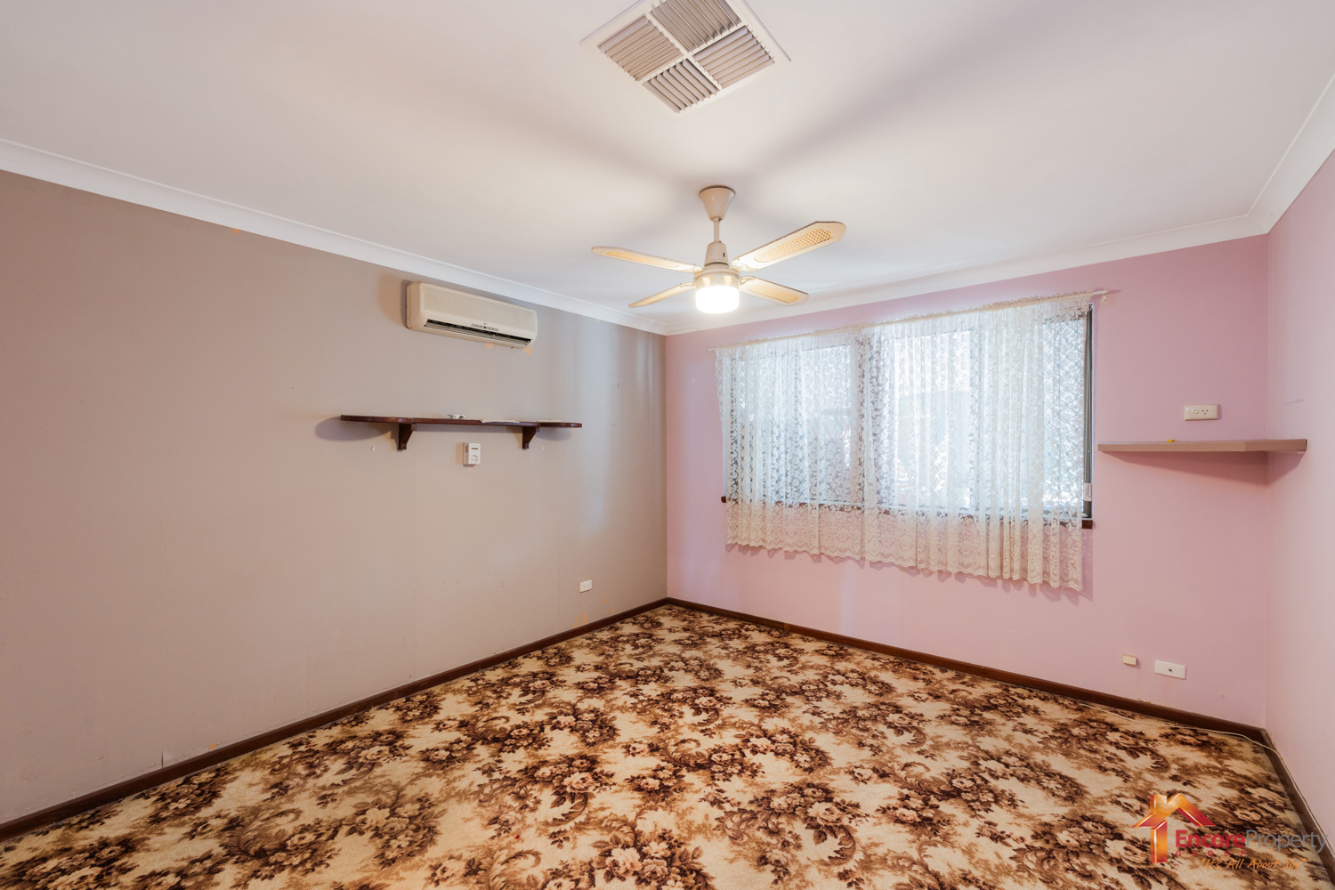 16 Chisham Avenue, PARMELIA, WA 6167 AUS