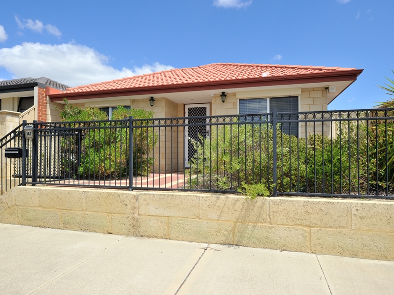147 Price Parkway, BERTRAM, WA 6167 AUS