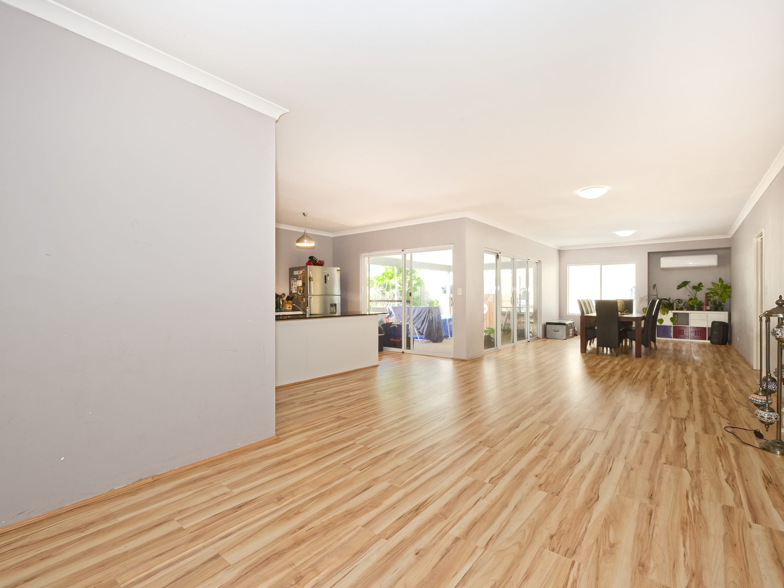 39 Corbridge Avenue, WELLARD, WA 6170 AUS