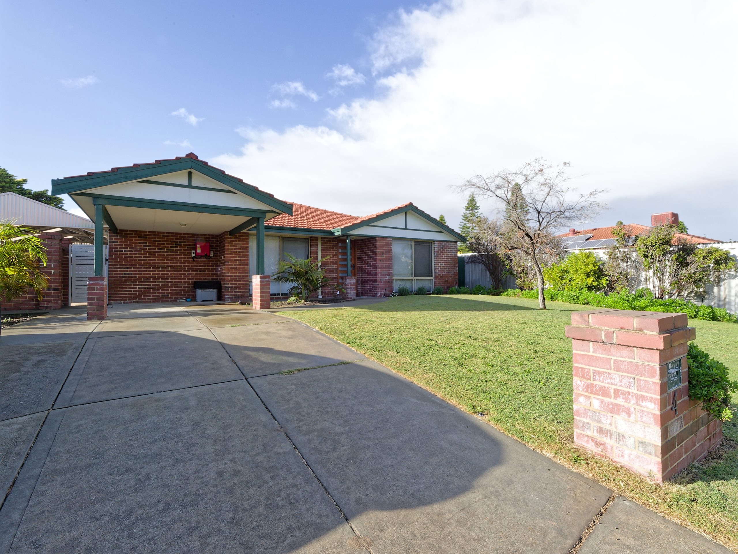 4 Elysee Court, PORT KENNEDY, WA 6172 AUS