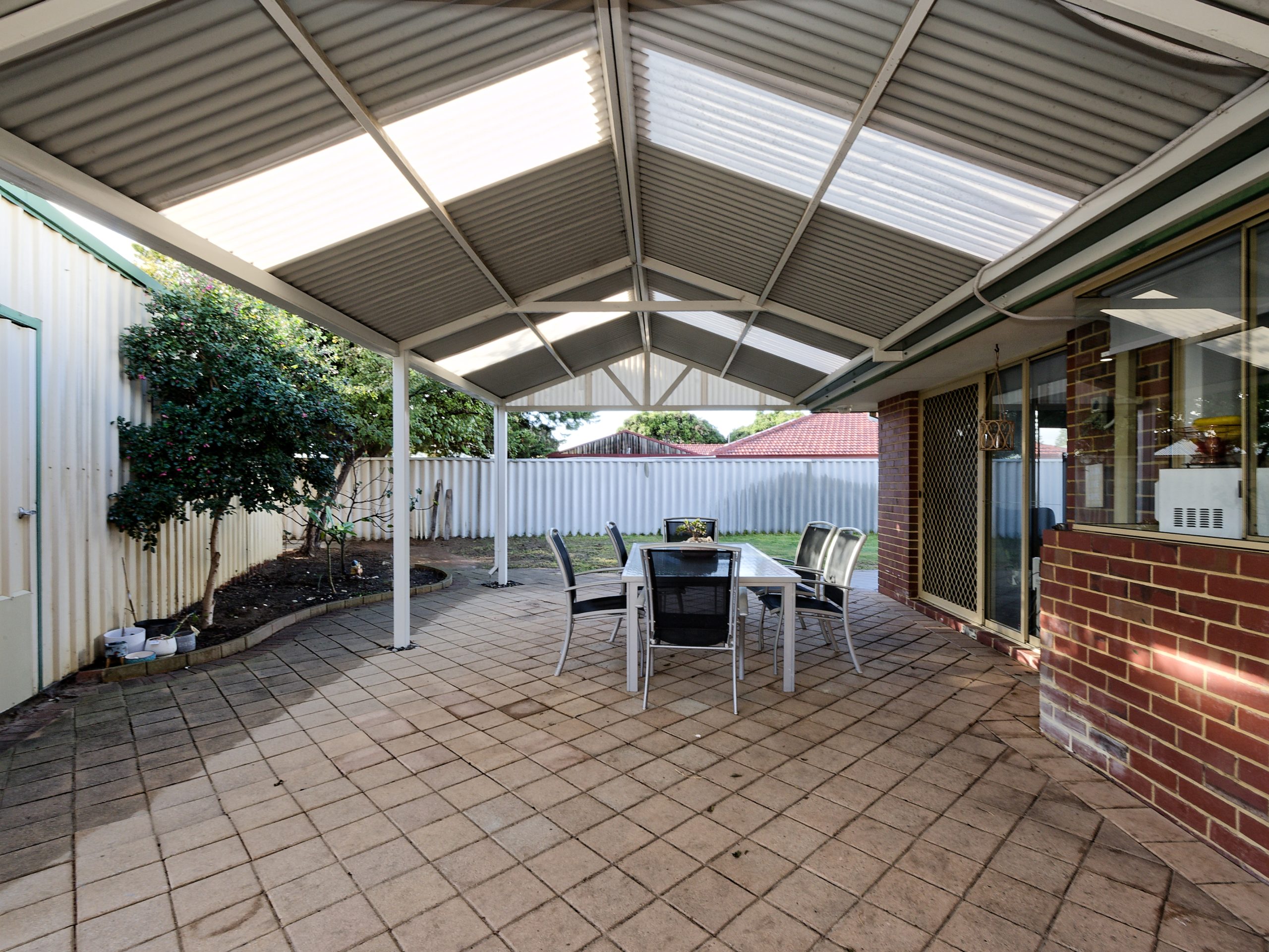 4 Elysee Court, PORT KENNEDY, WA 6172 AUS