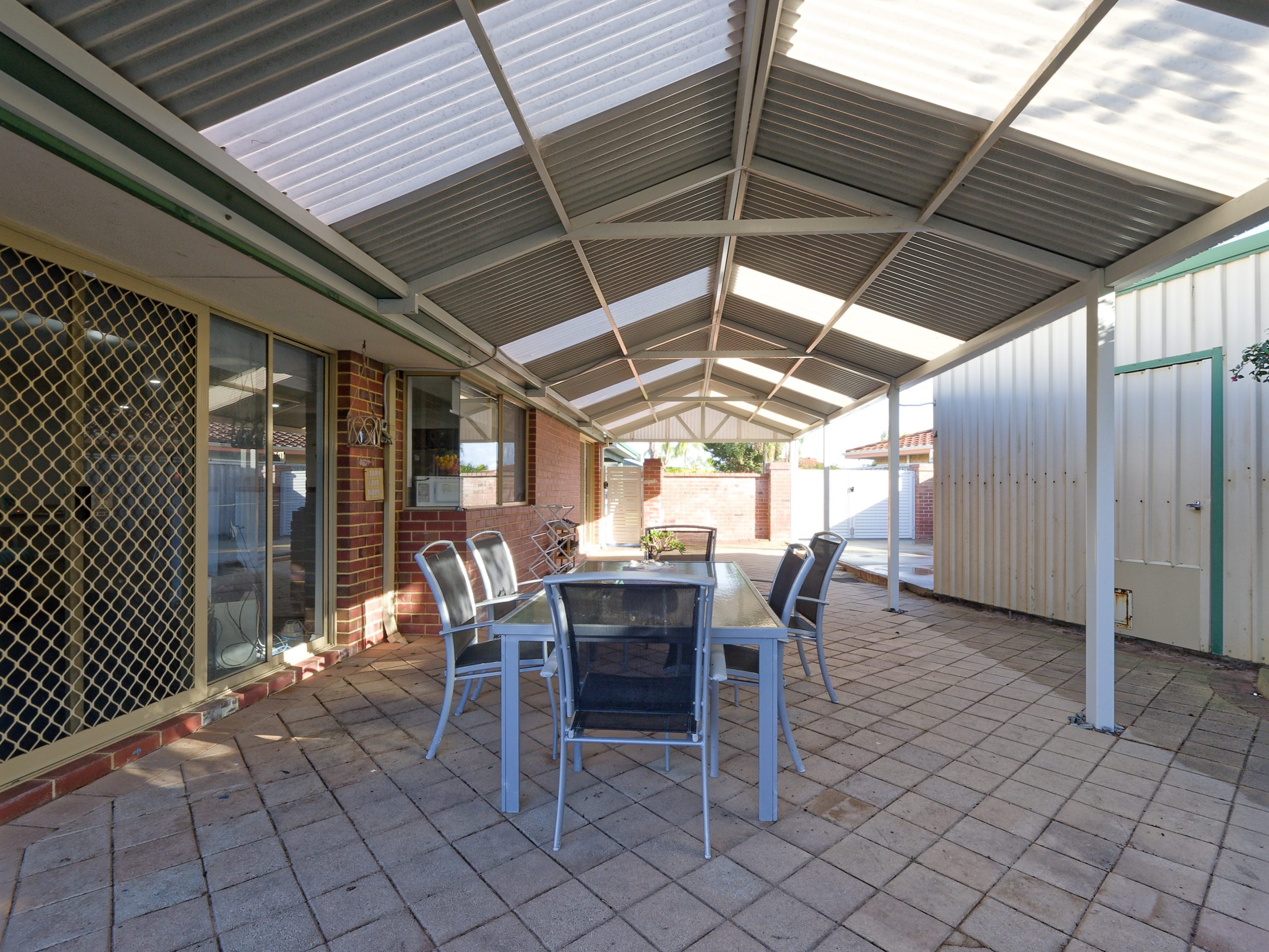4 Elysee Court, PORT KENNEDY, WA 6172 AUS