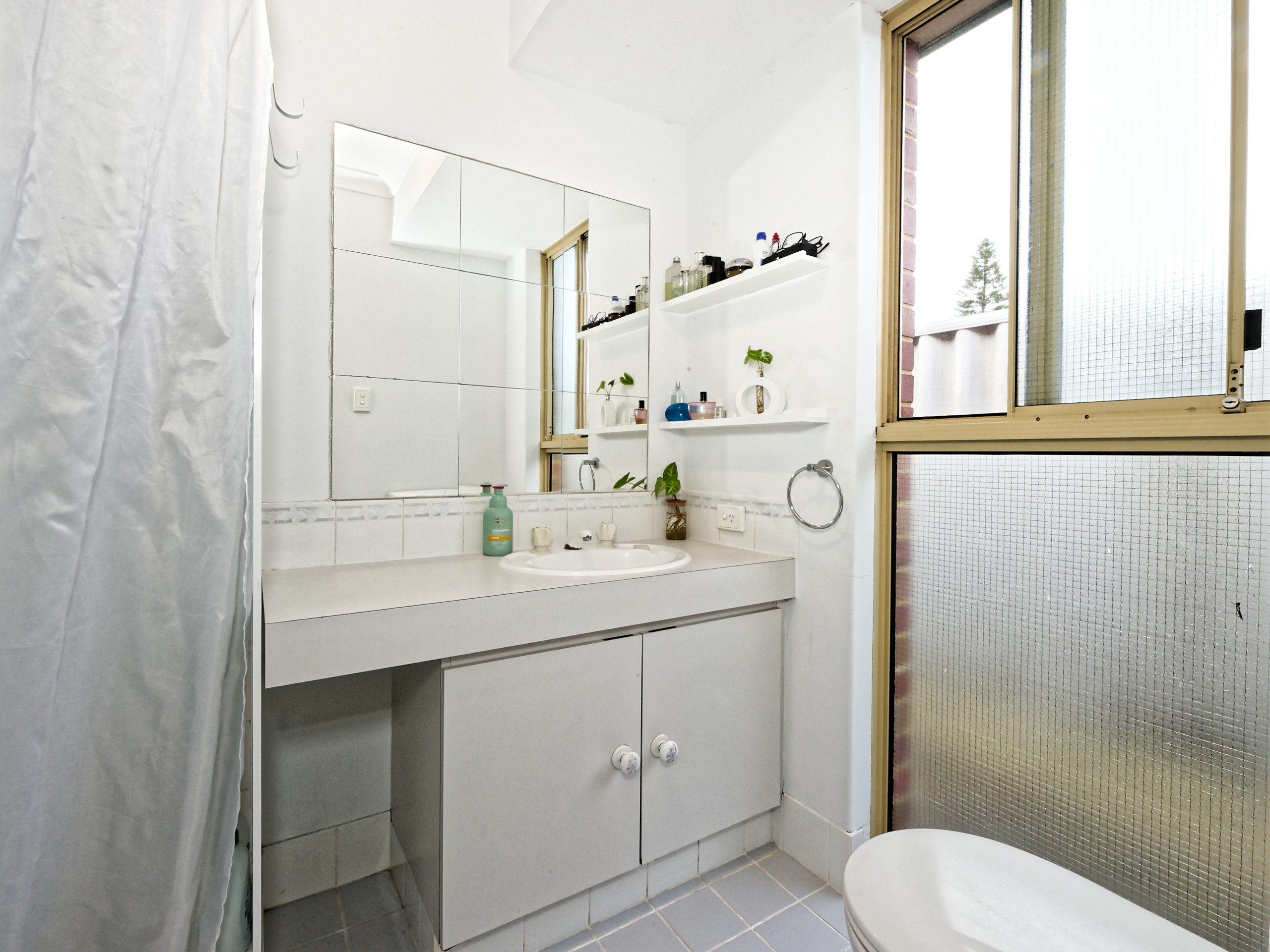 4 Elysee Court, PORT KENNEDY, WA 6172 AUS