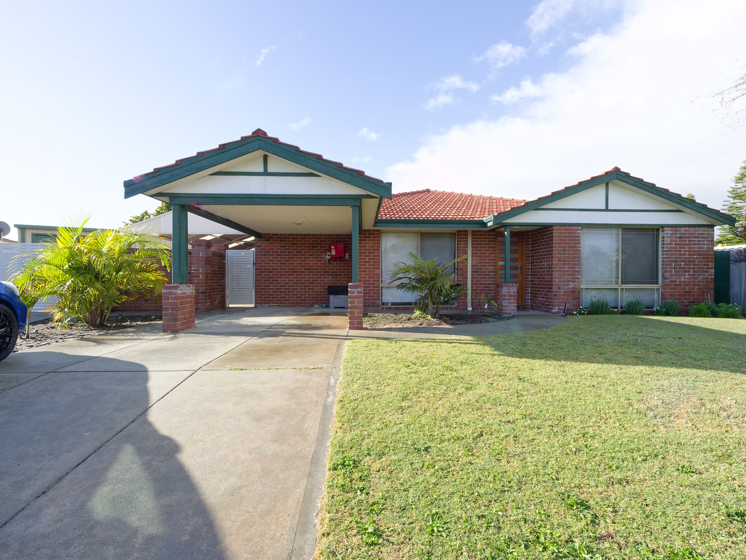 4 Elysee Court, PORT KENNEDY, WA 6172 AUS