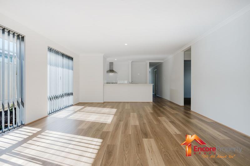 5 Arno Way, GOLDEN BAY, WA 6174 AUS