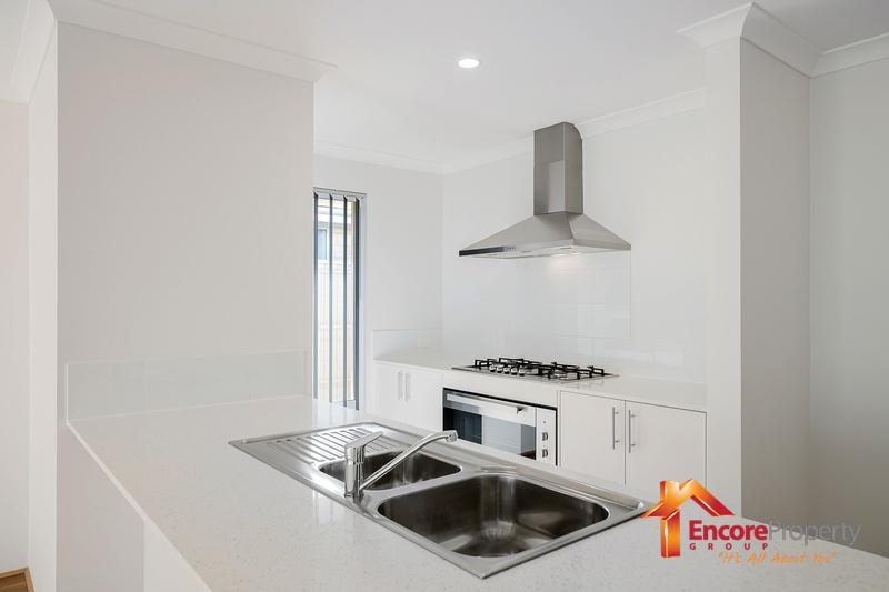 5 Arno Way, GOLDEN BAY, WA 6174 AUS