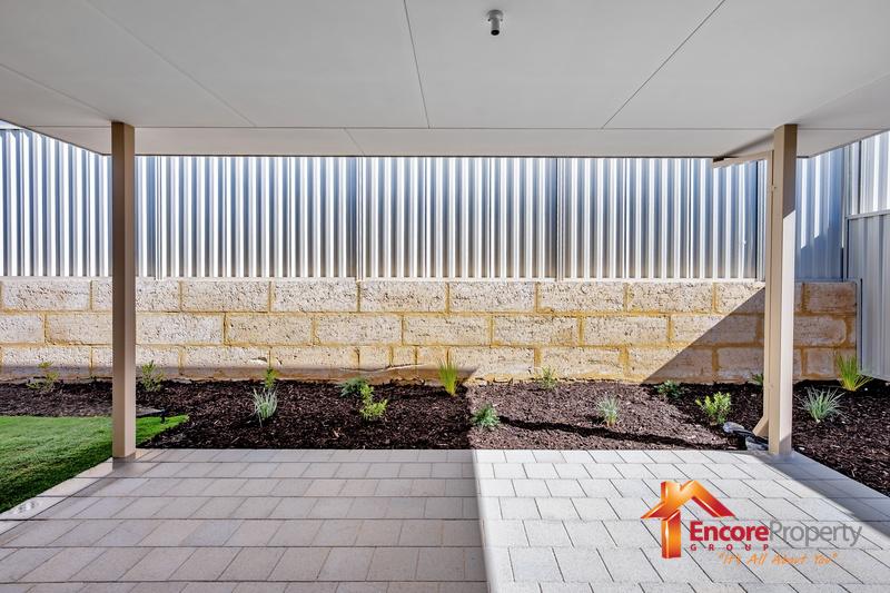 5 Arno Way, GOLDEN BAY, WA 6174 AUS