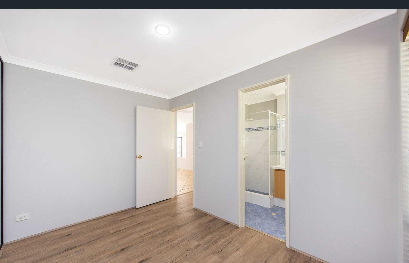 7 Summerville Avenue, SECRET HARBOUR, WA 6173 AUS