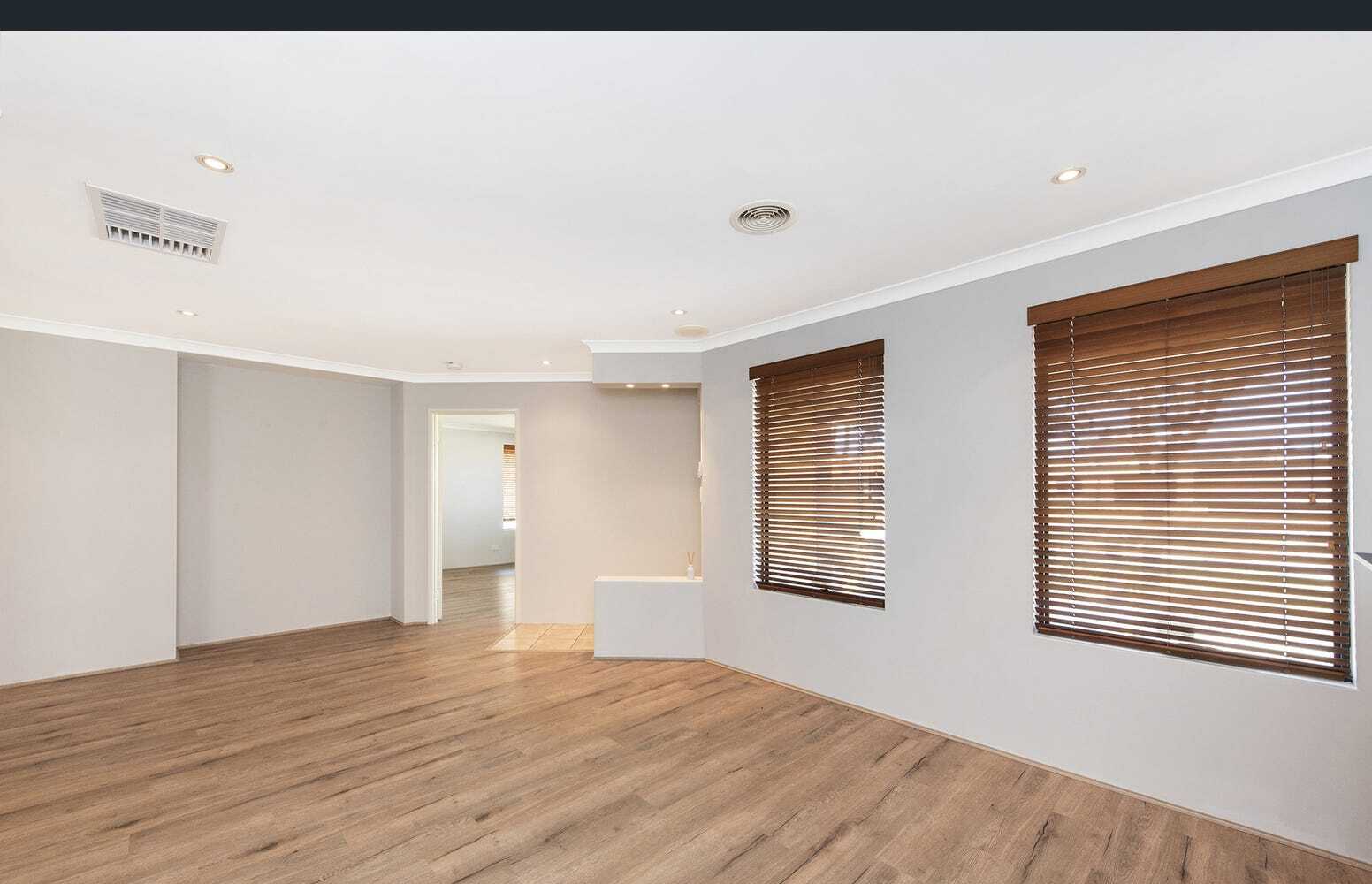 7 Summerville Avenue, SECRET HARBOUR, WA 6173 AUS