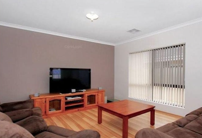 36 Eucalyptus Drive, HAMMOND PARK, WA 6164 AUS