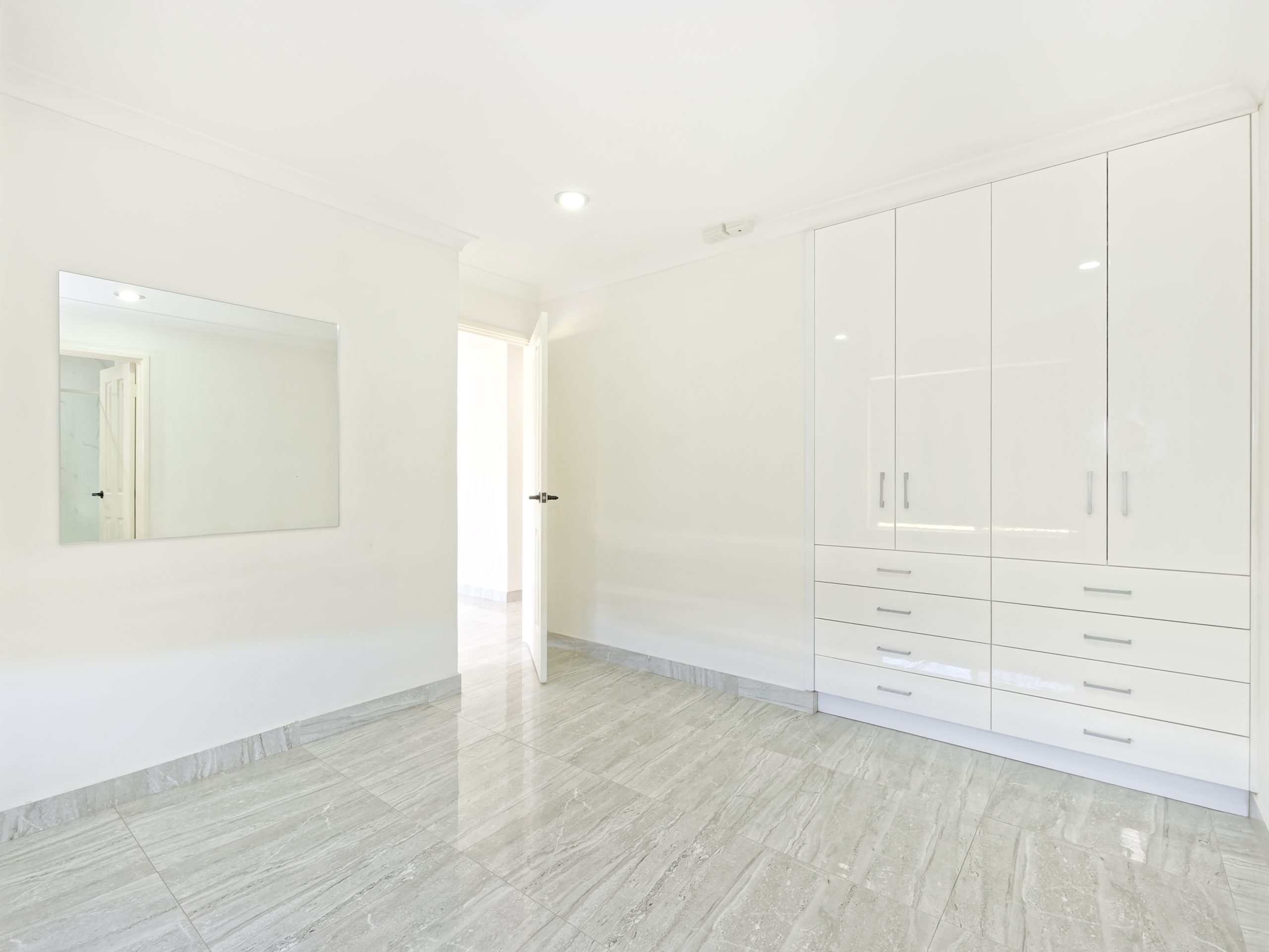 5 Hopkins Place, WAIKIKI, WA 6169 AUS