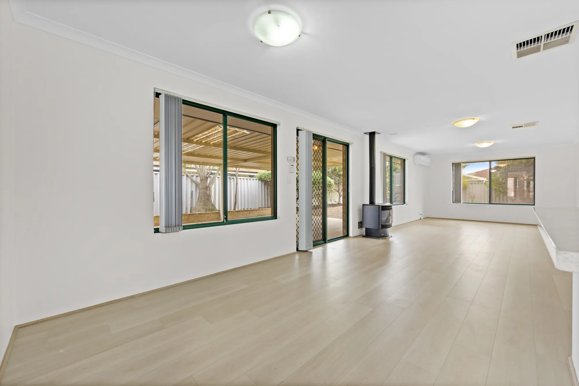 21 Trevino Drive, PORT KENNEDY, WA 6172 AUS