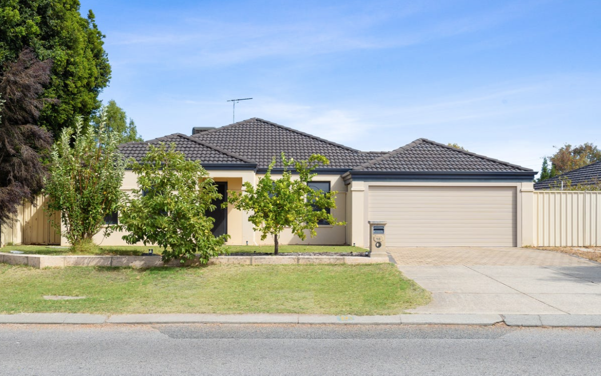 16 Chinchilla Parkway, PORT KENNEDY, WA 6172 AUS