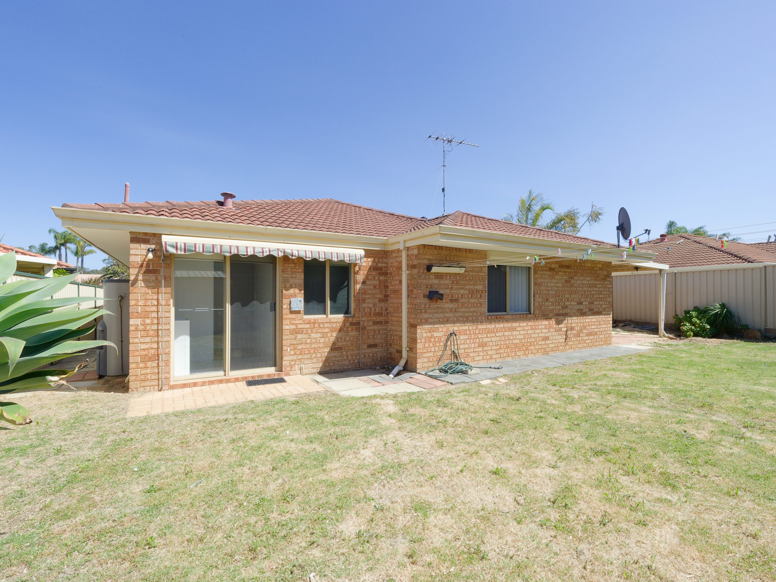 9 St Annes Terrace, MEADOW SPRINGS, WA 6210 AUS