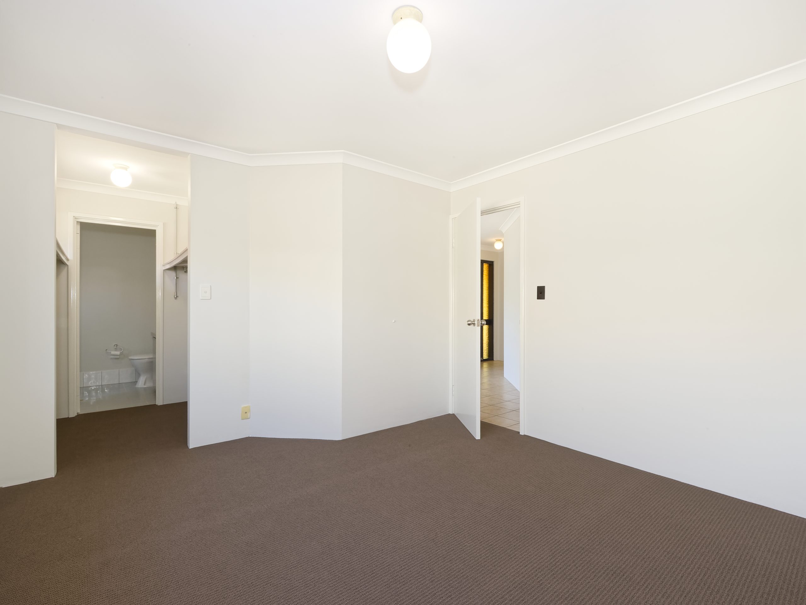 9 St Annes Terrace, MEADOW SPRINGS, WA 6210 AUS