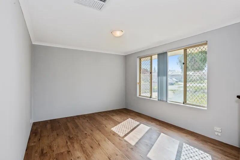 21 Mayflower Close, PORT KENNEDY, WA 6172 AUS