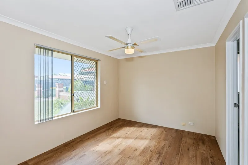 21 Mayflower Close, PORT KENNEDY, WA 6172 AUS