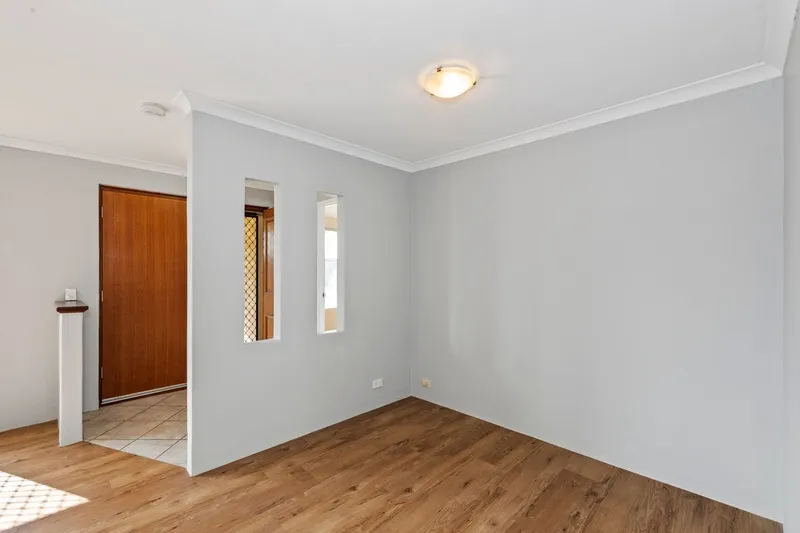 21 Mayflower Close, PORT KENNEDY, WA 6172 AUS