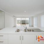 8 Siesta Way, MADORA BAY, WA 6210 AUS